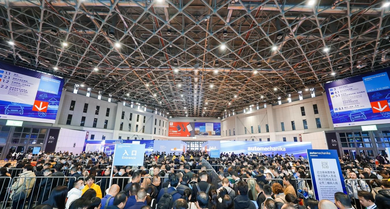 上海展台搭建，从设计草图到实景呈现的全流程解析
